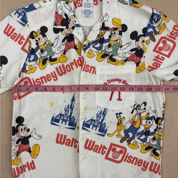 Disney World Vault Collection Women's White Graphic Button Down Shirt Size XS - Picture 5 of 7